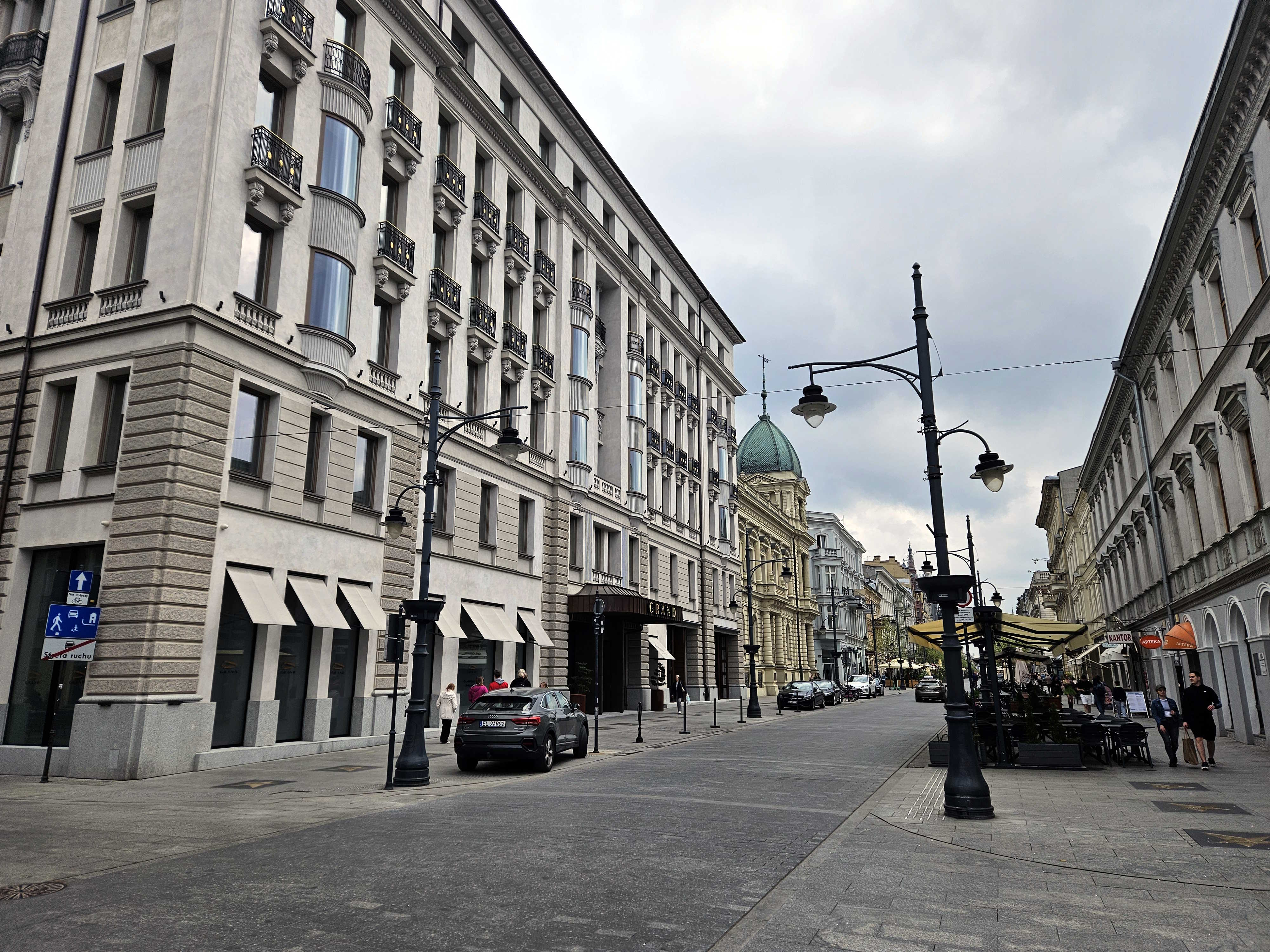 Grand Hotel